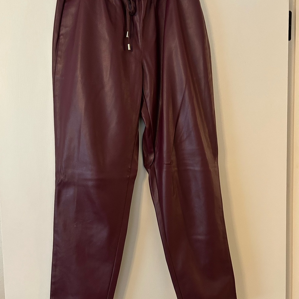 Women's Burgundy Leather Cropped Pants
